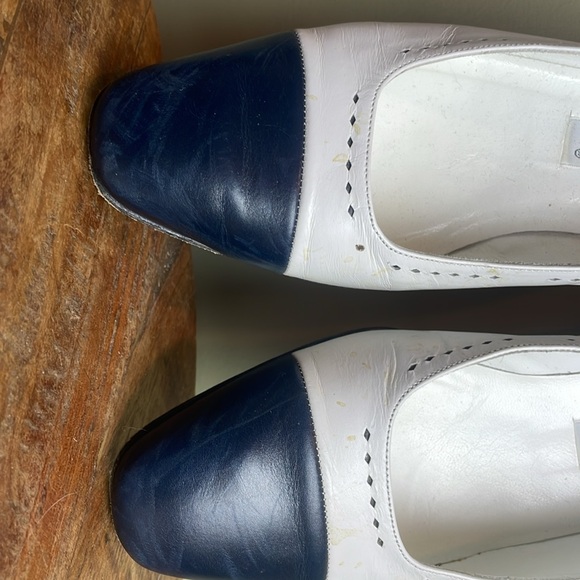 Vintage Rangoni Firenze Blue White Leather Square Heeled Spectator Pump Sz 7.5M - Picture 10 of 14